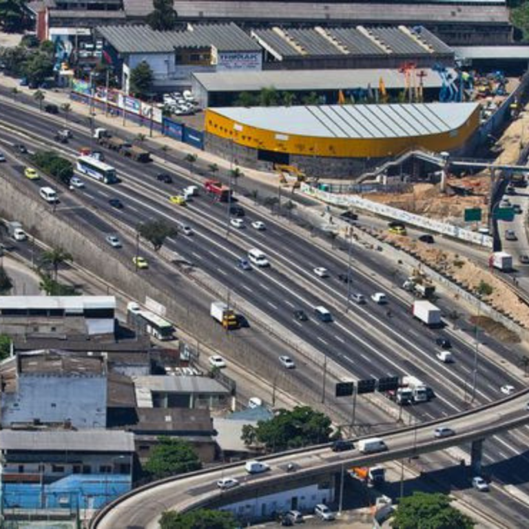 BRT Transcarioca recebe prêmio internacional de transporte sustentável