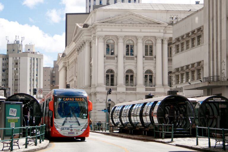 Recomendações para reduzir as emissões do setor de transporte no Brasil
